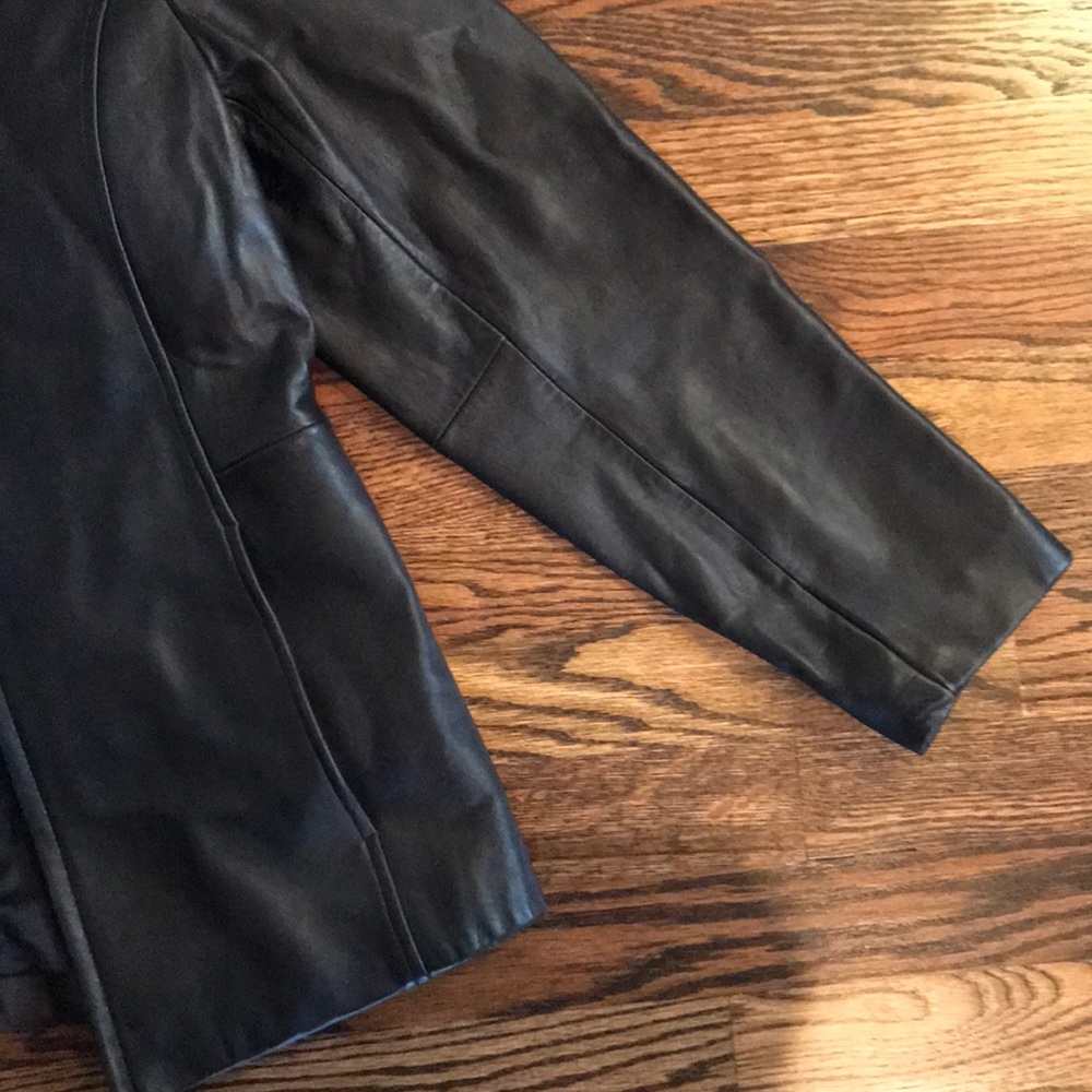 Ladies Leather jacket - Picture 3 of 4